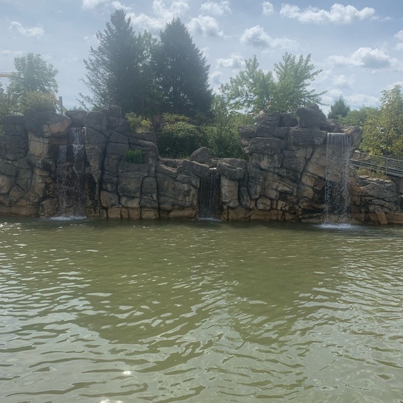 Meet your Posher, Naidelyn - Picture 8 of 8